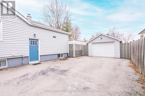 2399 Glenwood School Drive, Burlington, ON - Outdoor With Exterior