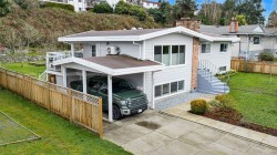 3535 Richmond Rd  Saanich, BC V8P 4P9