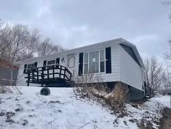 73 Centre Street  North Sydney, NS B2A 3J4