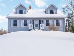66 Ben Jackson Road Hants Border, NS B0P 1P0