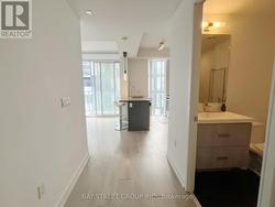 4001 - 50 WELLESLEY STREET E Toronto, ON M4Y 0C8
