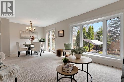 2427 Headon Forest Drive, Burlington, ON - Indoor