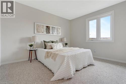 2427 Headon Forest Drive, Burlington, ON - Indoor Photo Showing Bedroom