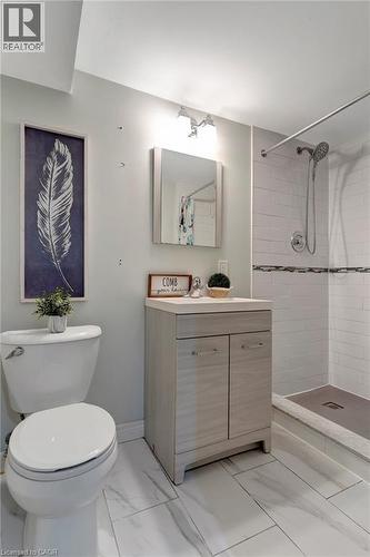 2427 Headon Forest Drive, Burlington, ON - Indoor Photo Showing Bathroom
