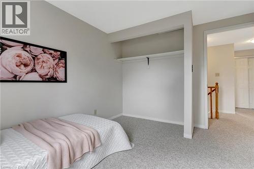 2427 Headon Forest Drive, Burlington, ON - Indoor Photo Showing Bedroom