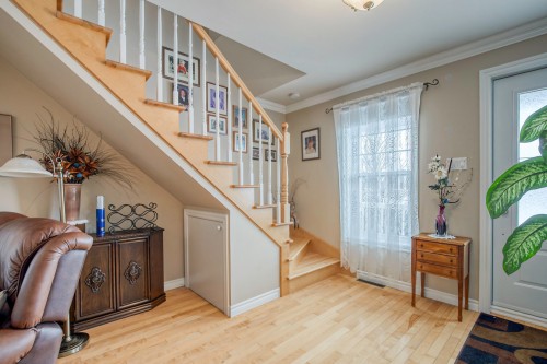 Living Room - 227 Rue Therrien, Saint-Jean-Sur-Richelieu, QC - Indoor Photo Showing Other Room
