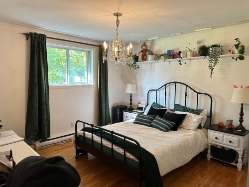 Chambre à coucher principale - 1352 Rue Reid, Saint-Jean-Sur-Richelieu, QC - Indoor Photo Showing Bedroom