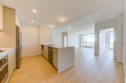 1103-3671 Av. Jean-Béraud  Laval (Chomedey), QC H7T 0N5