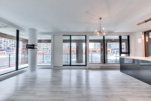 Salon - 306-1165 Rue Wellington, Montréal (Le Sud-Ouest), QC - Indoor