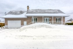 3310 Place Richelieu  Shawinigan, QC G9P 4W3