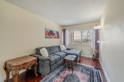 Chambre à coucher - 508-750 Boul. Montpellier, Montréal (Saint-Laurent), QC - Indoor Photo Showing Other Room