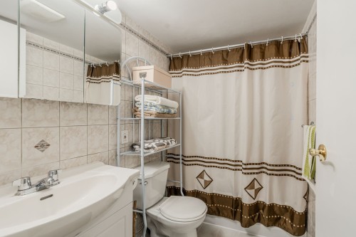 Salle de bains - 508-750 Boul. Montpellier, Montréal (Saint-Laurent), QC - Indoor Photo Showing Bathroom