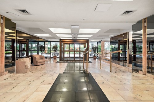 Réception - 508-750 Boul. Montpellier, Montréal (Saint-Laurent), QC - Indoor Photo Showing Other Room