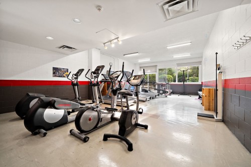 Salle d'exercice - 508-750 Boul. Montpellier, Montréal (Saint-Laurent), QC - Indoor Photo Showing Gym Room