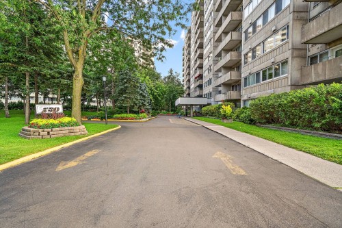 Entrée extérieure - 508-750 Boul. Montpellier, Montréal (Saint-Laurent), QC - Outdoor