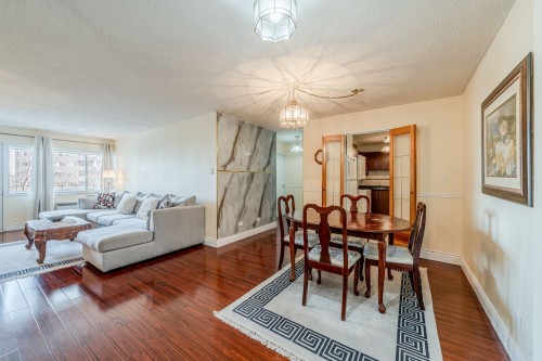 Salle à manger - 508-750 Boul. Montpellier, Montréal (Saint-Laurent), QC - Indoor