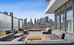 757-121 Lower Sherbourne Street Toronto, ON M5A 4J4