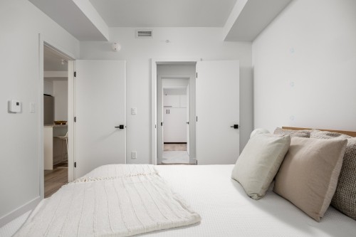 Chambre à coucher - 602-1000 Rue Levert, Montréal (Verdun/Île-Des-Soeurs), QC - Indoor Photo Showing Bedroom