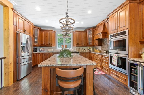 Cuisine - 287 Ch. Stephens, Otter Lake, QC - Indoor Photo Showing Kitchen
