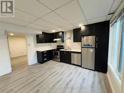 BASEMENT - 33 SOMERSET CRESCENT  Richmond Hill, ON L4C 8N5