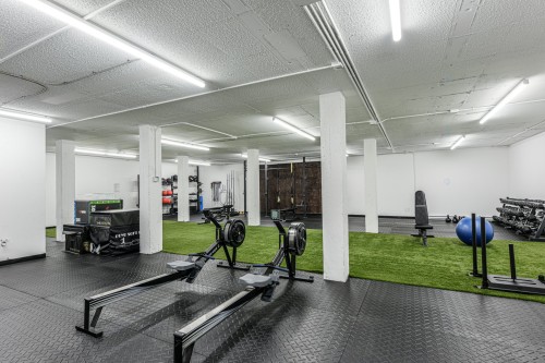 Basement - 100-670 Boul. Curé-Poirier O., Longueuil (Le Vieux-Longueuil), QC - Indoor Photo Showing Gym Room