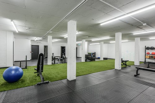 Basement - 100-670 Boul. Curé-Poirier O., Longueuil (Le Vieux-Longueuil), QC - Indoor Photo Showing Gym Room
