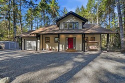 272 James Way  Gabriola Island, BC V0R 1X1
