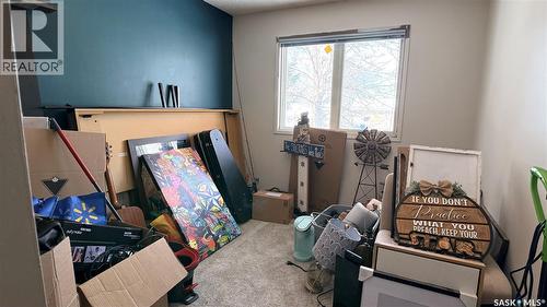 422 Spruce Drive, Estevan, SK - Indoor Photo Showing Other Room