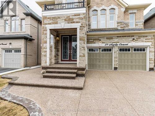 39 ARGELIA CRESCENT  Brampton, ON L6X 5N5
