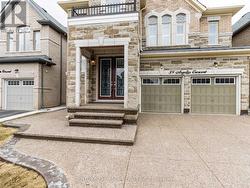39 ARGELIA CRESCENT  Brampton, ON L6X 5N5
