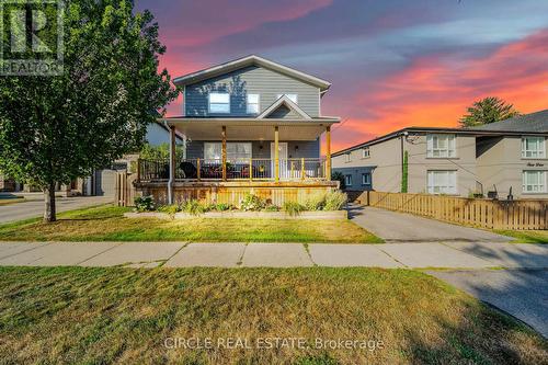 1043 Shaw Drive, Mississauga, ON - Outdoor With Deck Patio Veranda