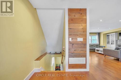 1043 Shaw Drive, Mississauga, ON - Indoor Photo Showing Other Room