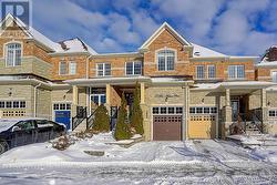 78 PORT ARTHUR CRESCENT  Richmond Hill, ON L4E 0Z9