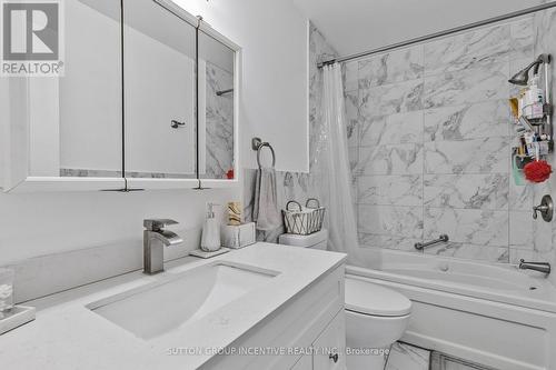 635 Wayne Crescent, Midland, ON - Indoor Photo Showing Bathroom