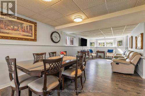 635 Wayne Crescent, Midland, ON - Indoor Photo Showing Dining Room