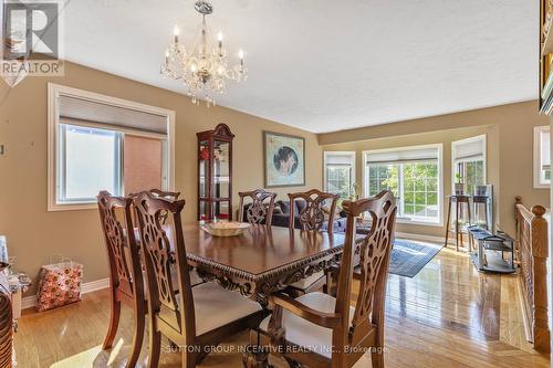 635 Wayne Crescent, Midland, ON - Indoor Photo Showing Dining Room