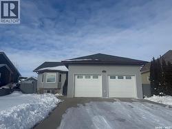327 Petterson DRIVE  Estevan, SK S4A 0Y1