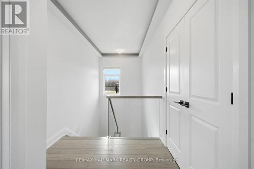 225 Summerview Terrace, Ottawa, ON - Indoor Photo Showing Other Room