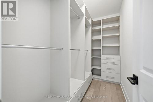 225 Summerview Terrace, Ottawa, ON - Indoor With Storage