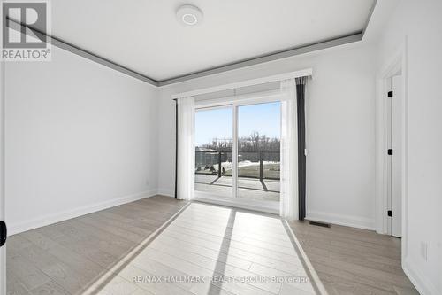 225 Summerview Terrace, Ottawa, ON - Indoor Photo Showing Other Room