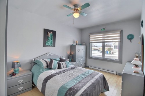 Chambre à coucher principale - 369 4E Avenue, Val-D'Or, QC - Indoor Photo Showing Bedroom