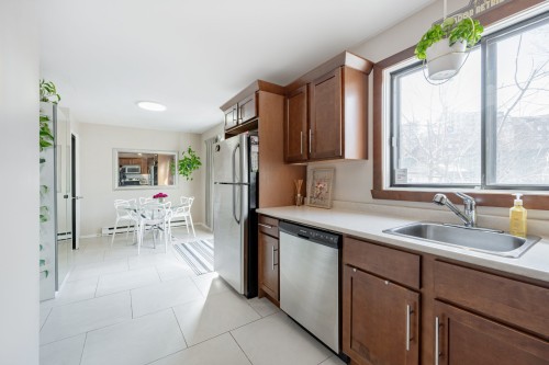 Cuisine - 755 Rue Schubert, Brossard, QC - Indoor Photo Showing Kitchen