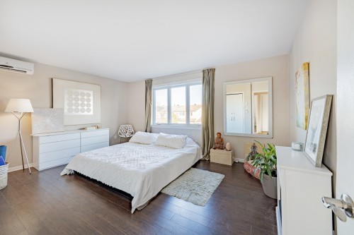 Chambre à coucher principale - 755 Rue Schubert, Brossard, QC - Indoor Photo Showing Bedroom
