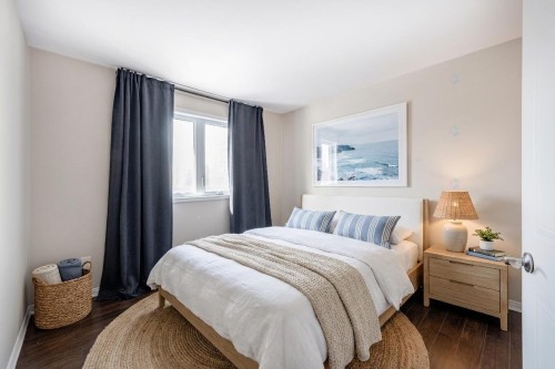 Chambre à coucher - 755 Rue Schubert, Brossard, QC - Indoor Photo Showing Bedroom