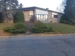 455 Boul. Chèvremont  Montréal (L'Île-Bizard/Sainte-Geneviève), QC H9C 1Z9