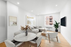 301-10 Rue St-Jacques  Montréal (Ville-Marie), QC H2Y 1L3