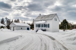752 Rue Principale S.  Sainte-Perpétue, QC G0R 3Z0