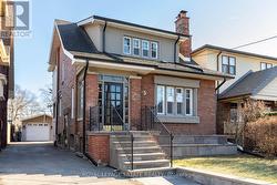 45 EASTBOURNE CRESCENT  Toronto, ON M8V 1W7