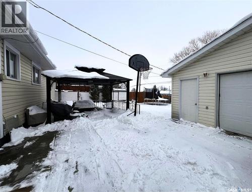 119 Macdonald Place, Swift Current, SK - Outdoor With Exterior