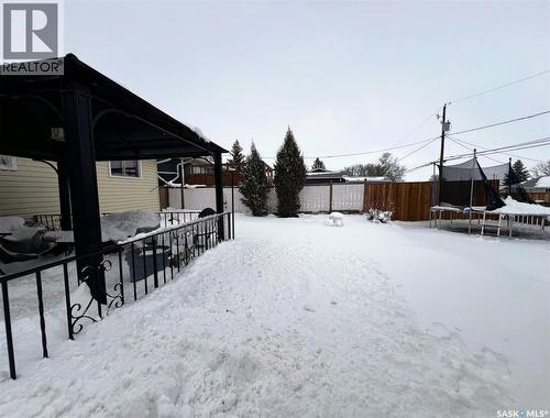 119 Macdonald Place, Swift Current, SK - Outdoor